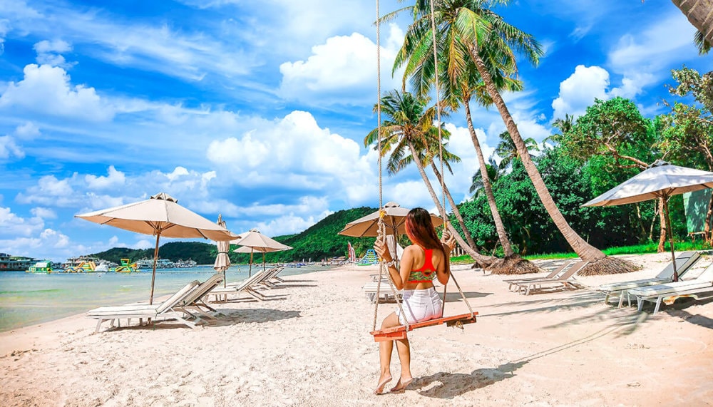 Because the area is quite remote, it’s a good idea to arrange a round-trip or schedule a pick-up time with your driver in advance